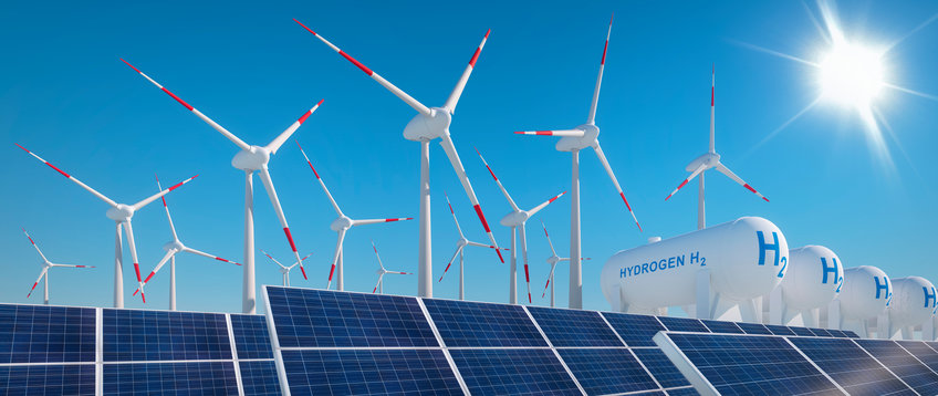 © peterschreiber.media / Adobe Stock Collage mit Solarpanelen im Vordergrund, Windkraftanlagen und Wasserstofftanks im Hintergrund